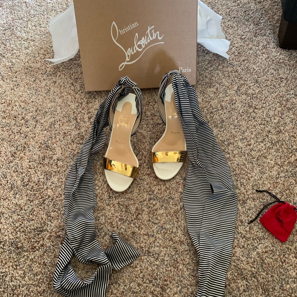 Limited edition NEVER WORN Louboutins
